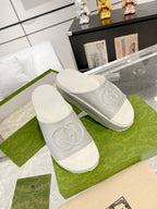 GC 25 Interlocking G 50mm Slide Sandal Gray White Cowhide 292387