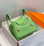 HM LINDY 30 BAG KELLY GREEN TAURILLON CLEMENCE LEATHER
