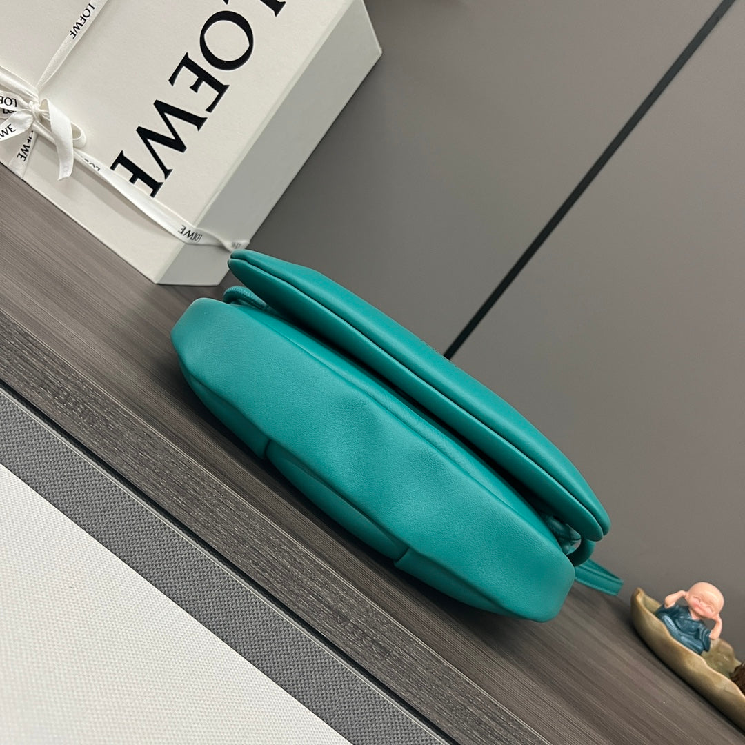 Loew Paseo Shoulder Bag 25cm Tropical Aqua Cowhide