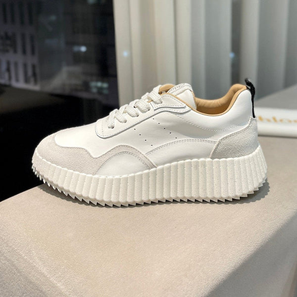 CHLOÉ NAMA SNEAKER IN WHITE LAMBSKIN AND DOVE GREY SUEDE