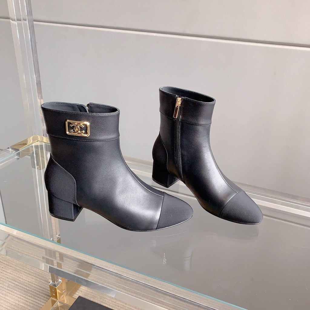 CC Low-Cut Logo Ankle Boots 50mm Black Sheepskin Frabic 464558