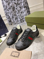 GG ACE GG SUPREME TRAINER BLACK CALFSKIN WITH PATTERNS