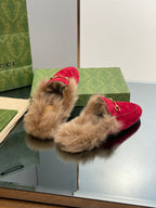 HORSEBIT MULE IN CRIMSON RED SUEDE AND LAMB WOOL LINING