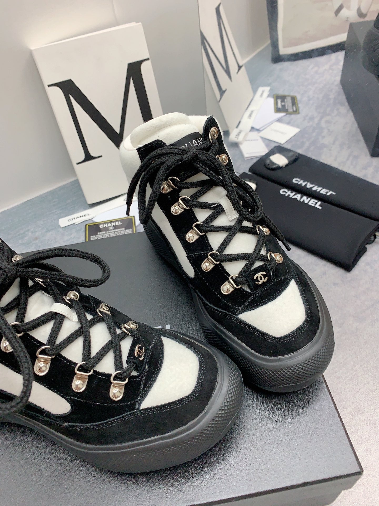 CC Sneaker Boots In White Mix Black Suede 148777
