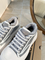 UGG Casual Sports Sneakers Grey White Suede Wool Rubber 512823