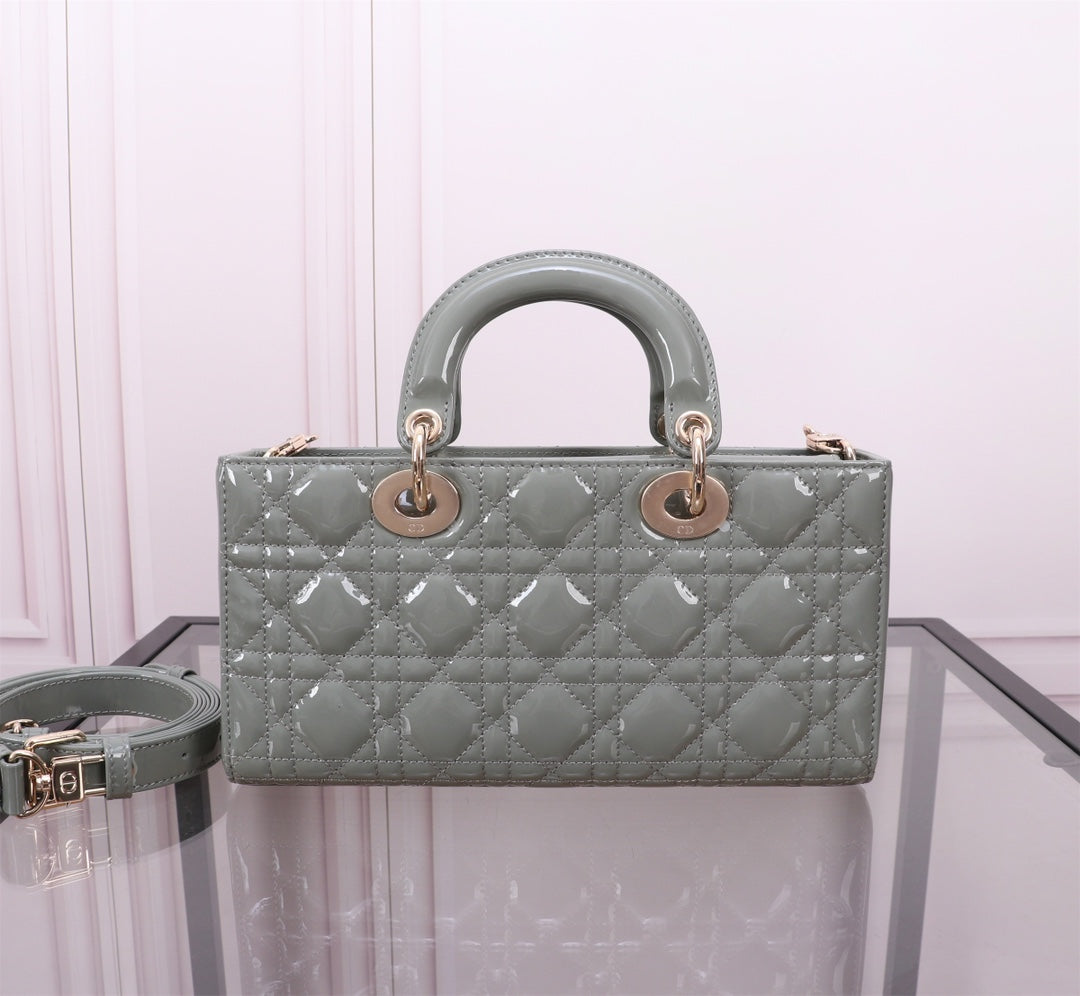 MEDIUM LADY D-JOY 26 ROCK GRAY LAMBSKIN
