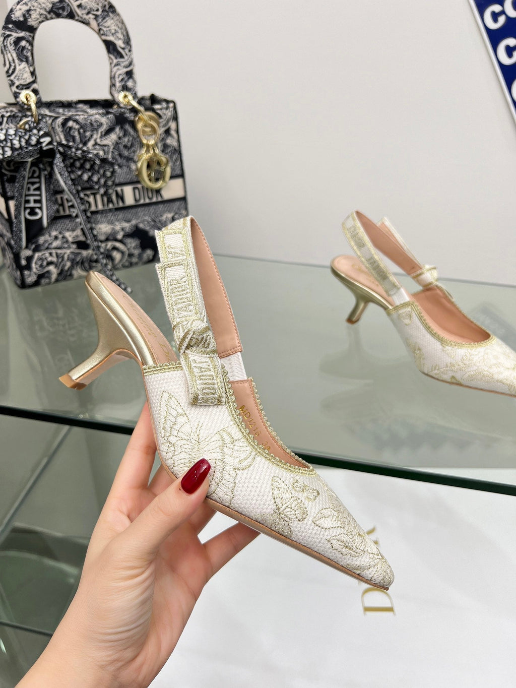 CD 25 Slingback Pump Cream Transparent Mesh