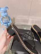 cc thong sandal 50 black quilted lambskin