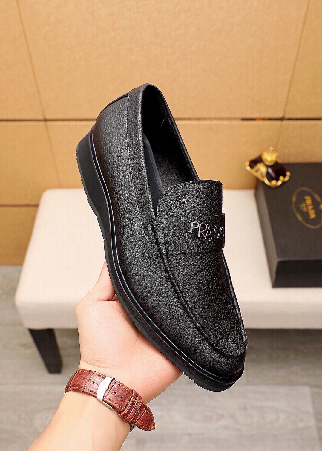 PRA LOAFER IN SIENNA BROWN GRAINED CALFSKIN