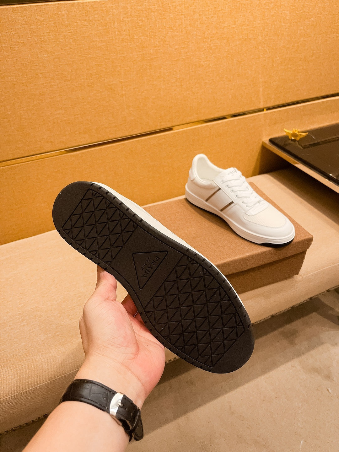 PRA SNEAKER IN WHITE CALFSKIN AND MESH BREATHABLE FABRIC