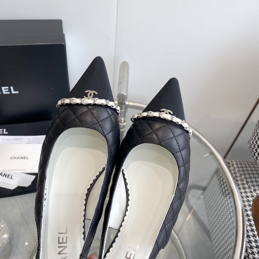 cc slingback pumps 45 black quilted lambskin black grosgrain pointed toe 582849