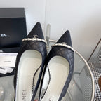 cc slingback pumps 45 black quilted lambskin black grosgrain pointed toe 582849