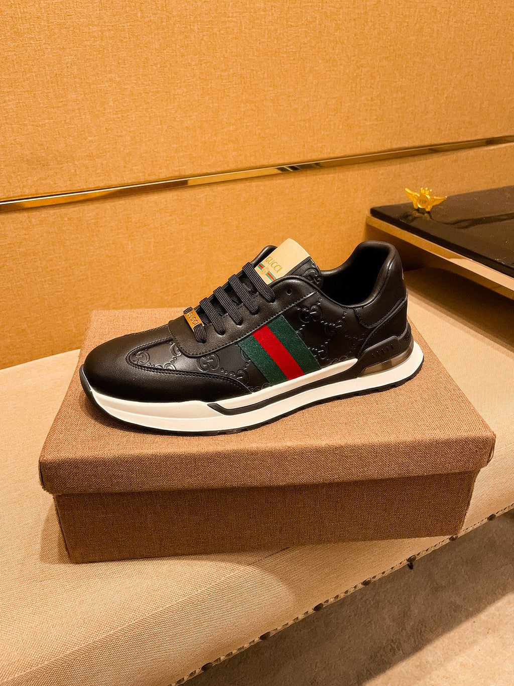 GG Men's ACE Sneaker Black Cowhide 108038