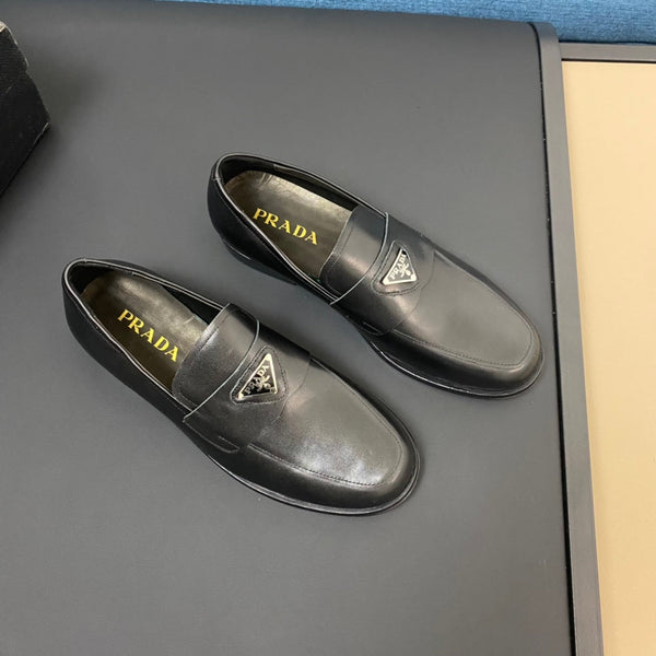 PRA LOAFER IN BLACK SMOOTH LEATHER
