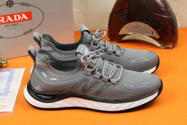 PRA SNEAKER IN LIGHT GREY BREATHABLE KNIT FABRIC