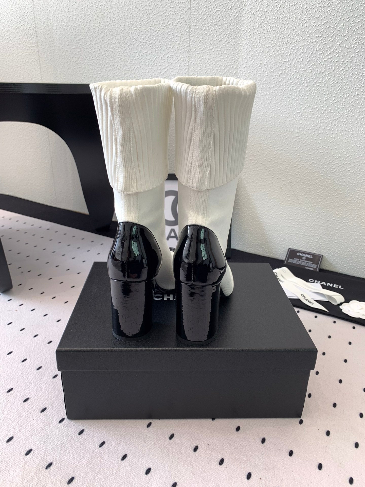 CC Short Boots 85mm White Black Wool Mix Glossy Cowhide 938069