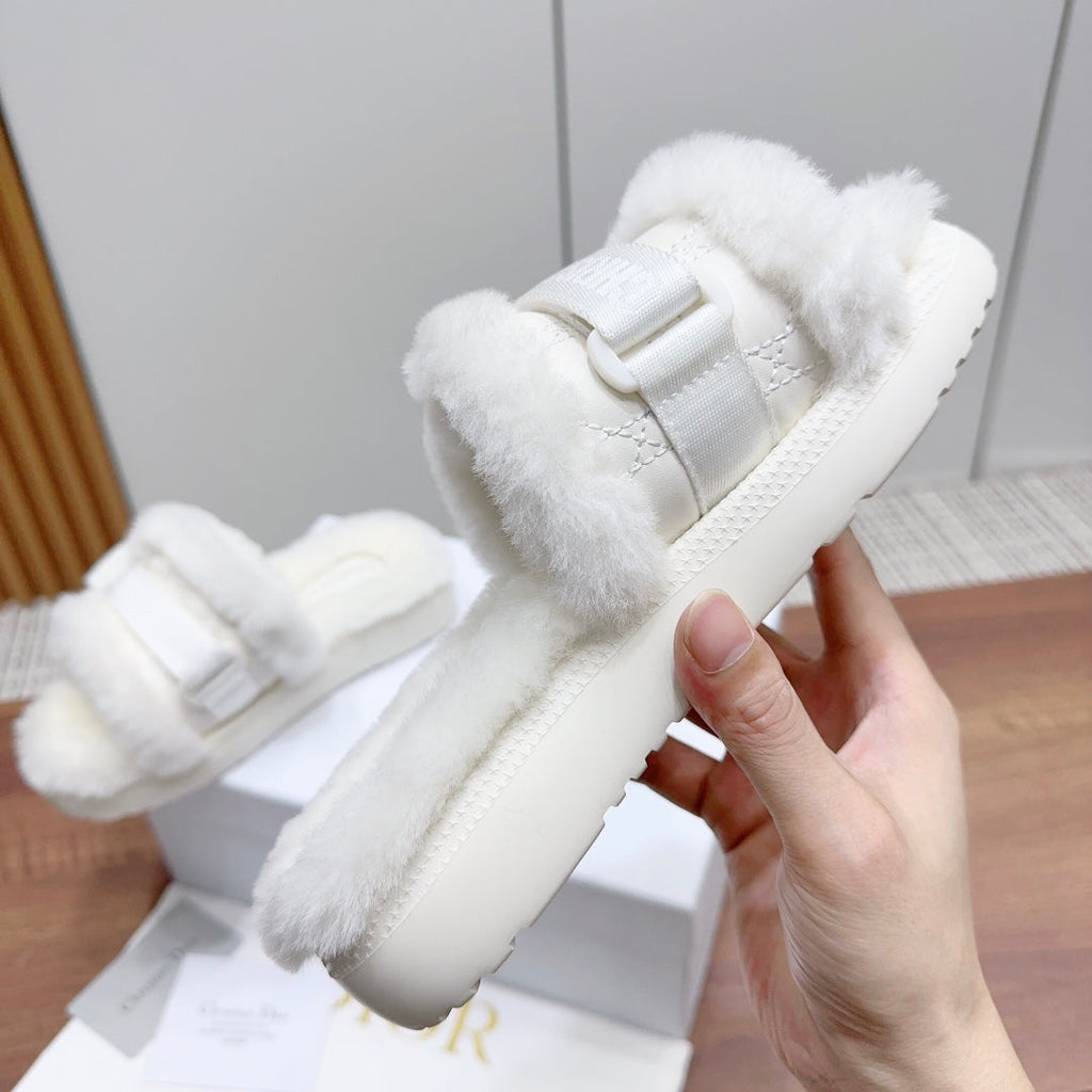 CD Dioriviera Dio(r)evolution Slide White Quilted Fleece Lining And Lambskin