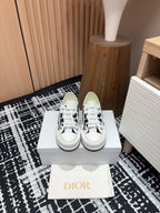 CD Walk'n'Dior Platform Sneaker Black White Miss Canvas