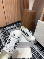 CD Walk'n'Dior Platform Sneaker Black White Miss Canvas