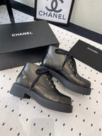 LOW-CUT BOOTS IN BLACK CALFSKIN
