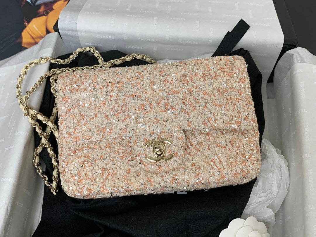25C Flap Bag 20cm Beige Polka Dot Silver Sequin Calfskin