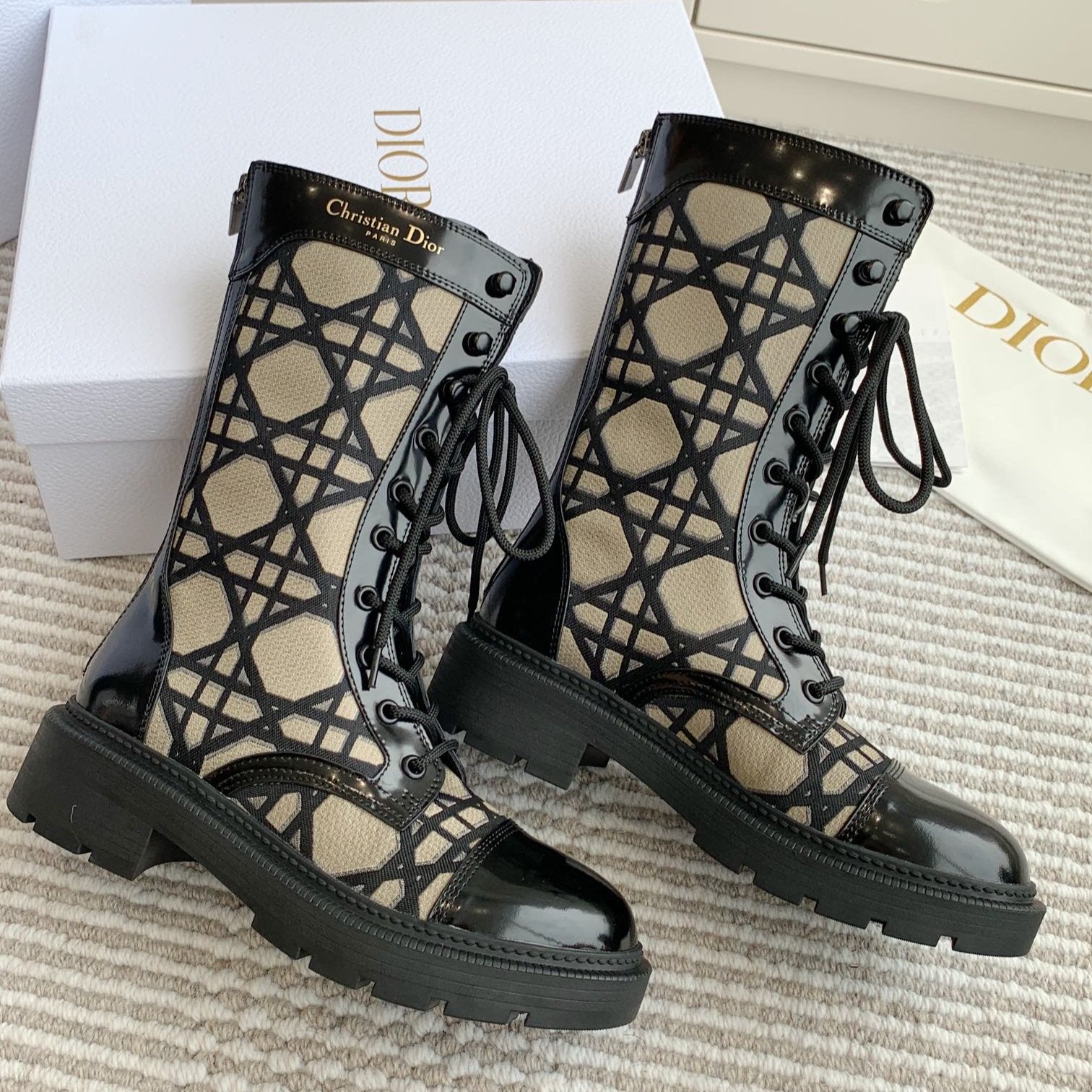 CD D-Unit Ankle Boot In Dark Beige Mix Black Canvas And Glossy Cowhide 105082
