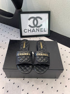 CC Slippers In Black Quilted Cowhide 147027