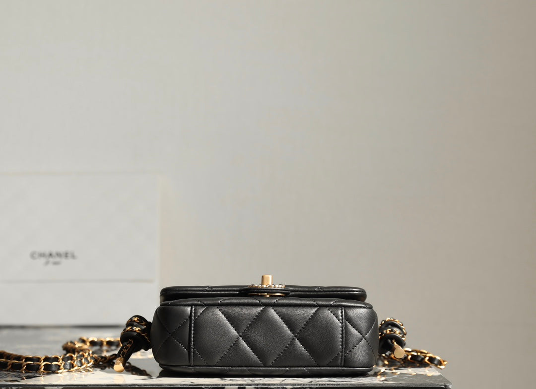 CC Mini Flap Bag 18 Black Lambskin