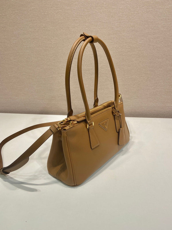 PRA New killer bag brown calfskin 326426