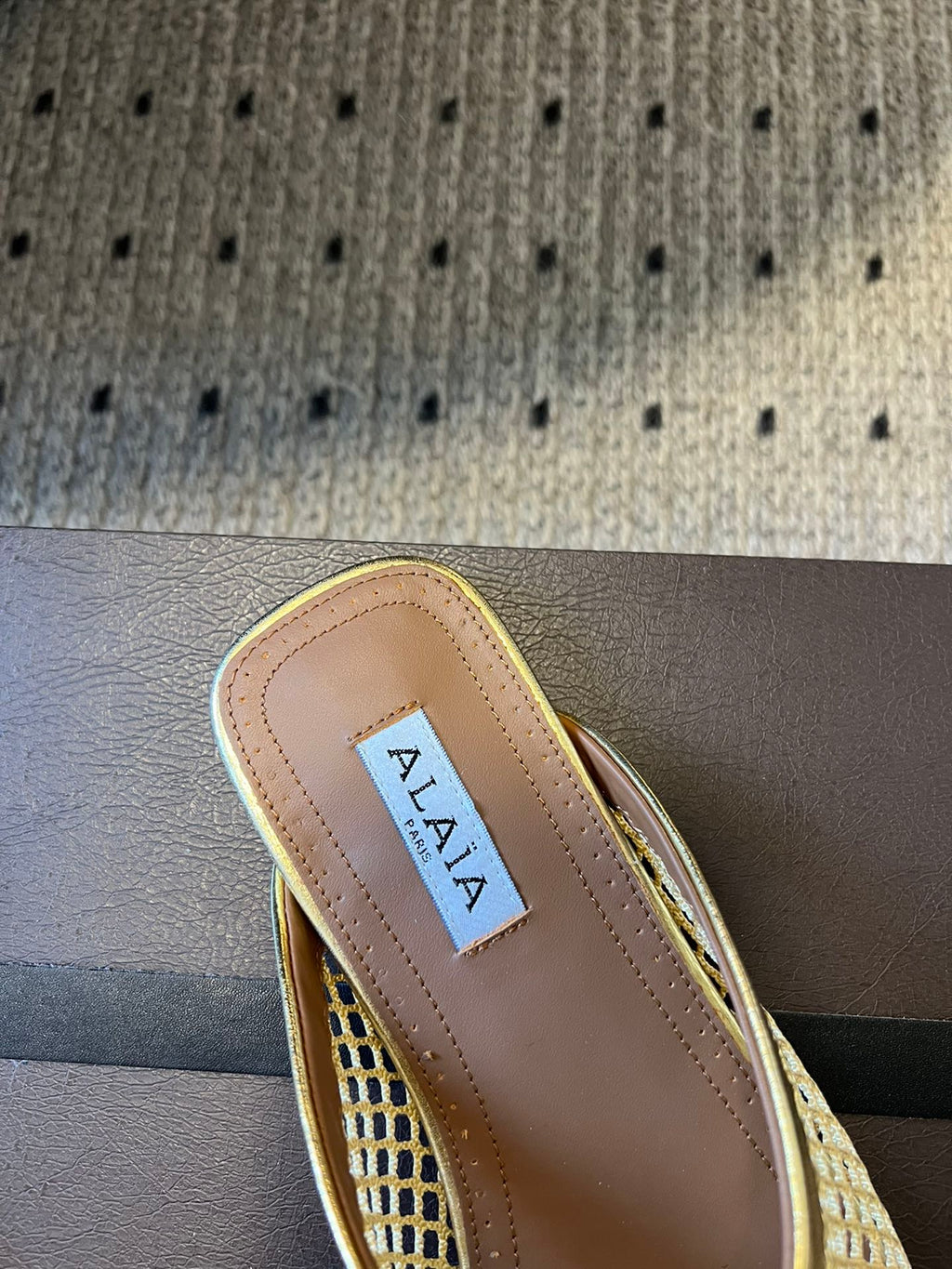 Alaia 25 Fishnet Flat Mules Gold Lampskin 303680