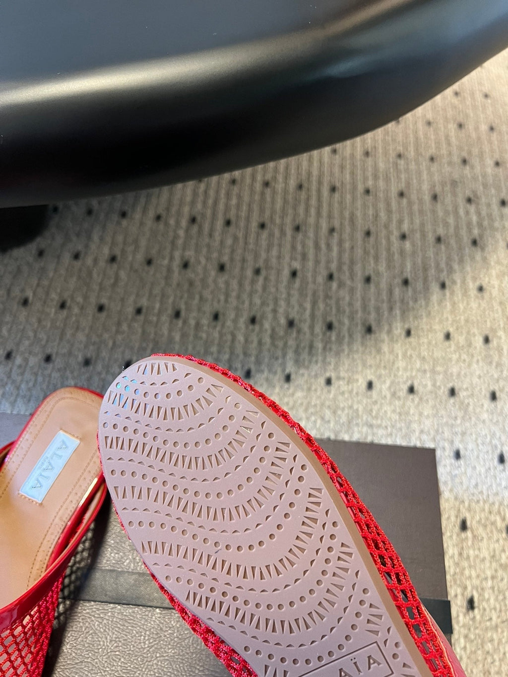 Alaia 25 Fishnet Flat Mules Red Lampskin 303682
