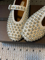 Alaia 25 Strass Ballet Flats White Suede Goatskin 303727