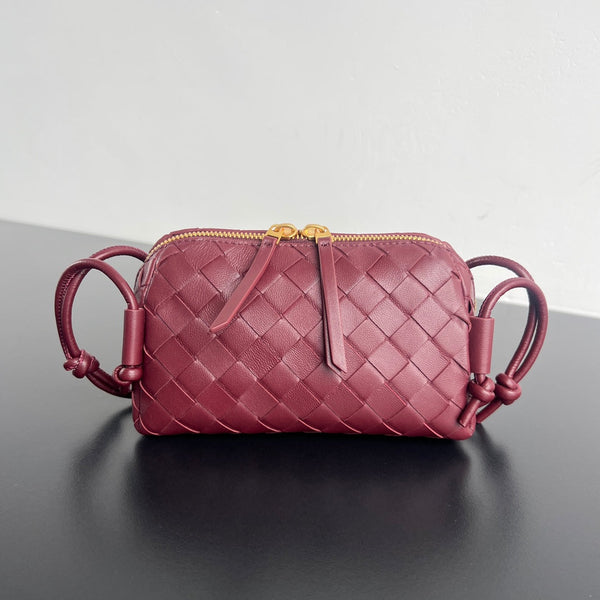 BV Concert Pouch 18.5cm Red Lambskin