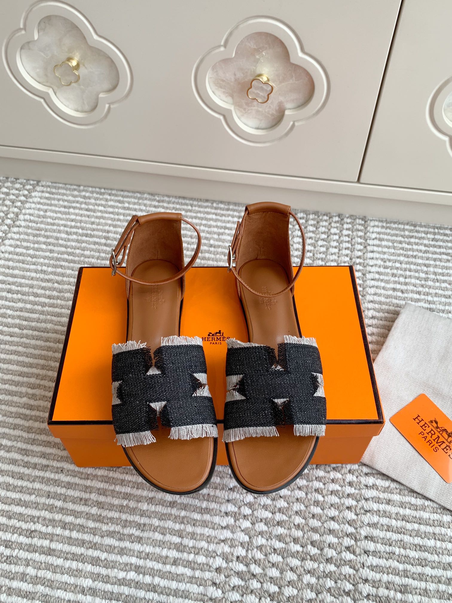 HM 25 Santorini Black Denim Gold Calfskin