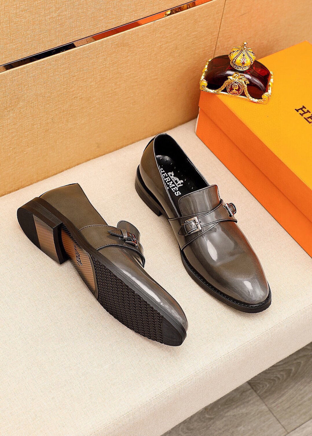 HM Men's Loafer Metallic Gray Patent Leather 637348