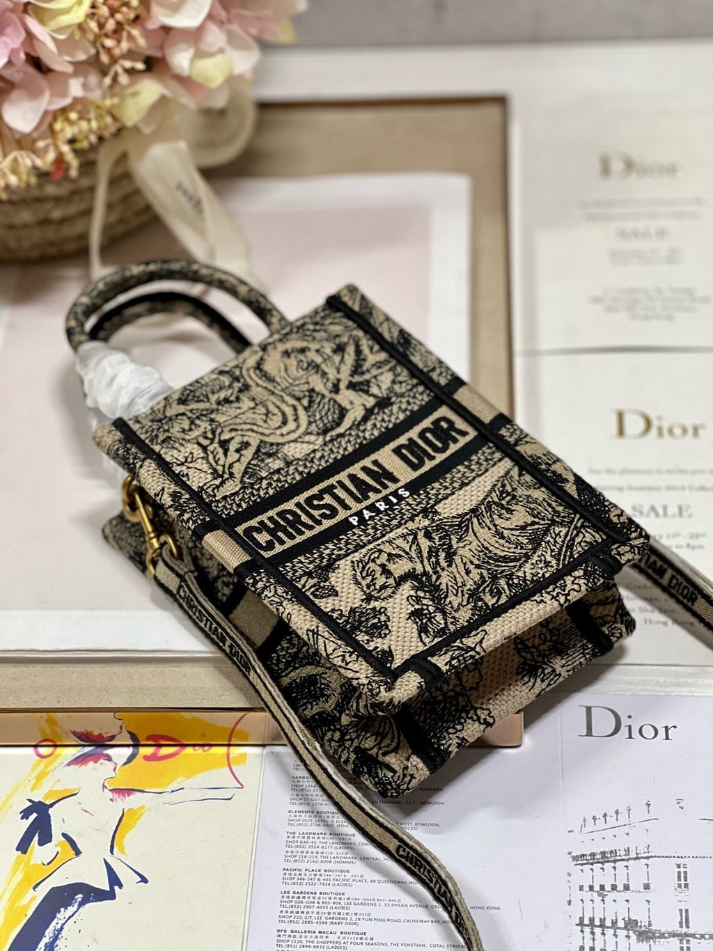 CD Apricot Tiger Mini Book Tote 13.5 cm 336428