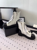 CC Split Toe Ankle Boot 40mm White Black Sheepskin Rubber 432518