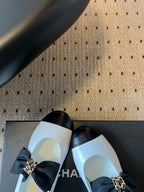 CC 25SS Bow Flat Shoes Black White Sheepskin Frabic 530674