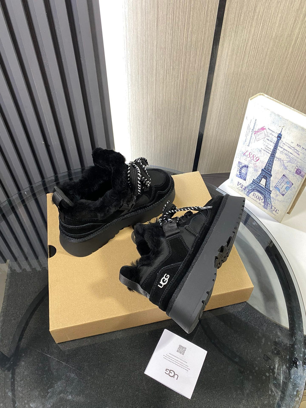 UGG Astromel Platform Sneakers Black Suede Frabic 512861