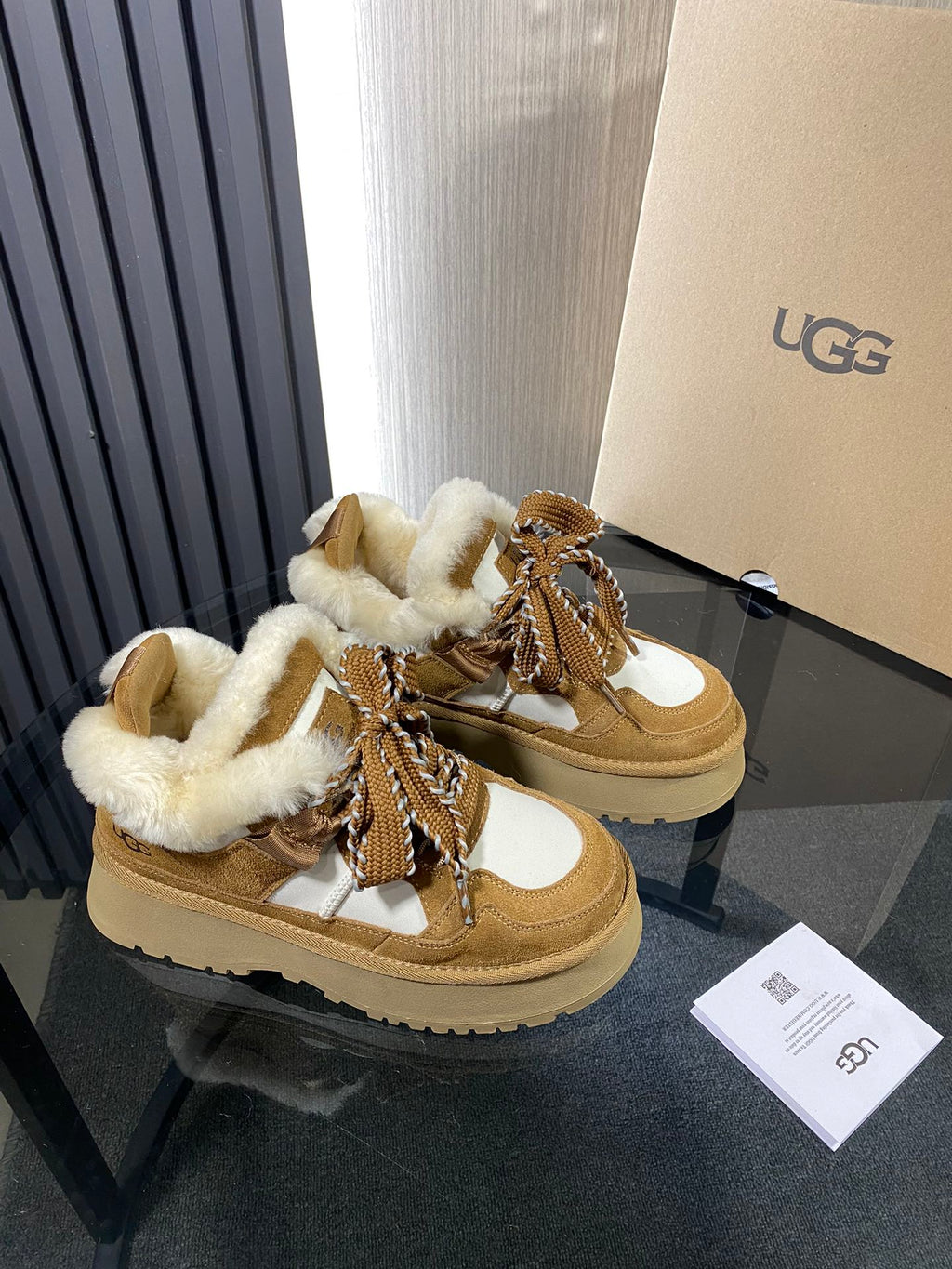UGG Astromel Platform Sneakers White Brown Suede Frabic 512863