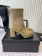 CC 25 Short Boot Olive Green Suede Patent Leather 514104