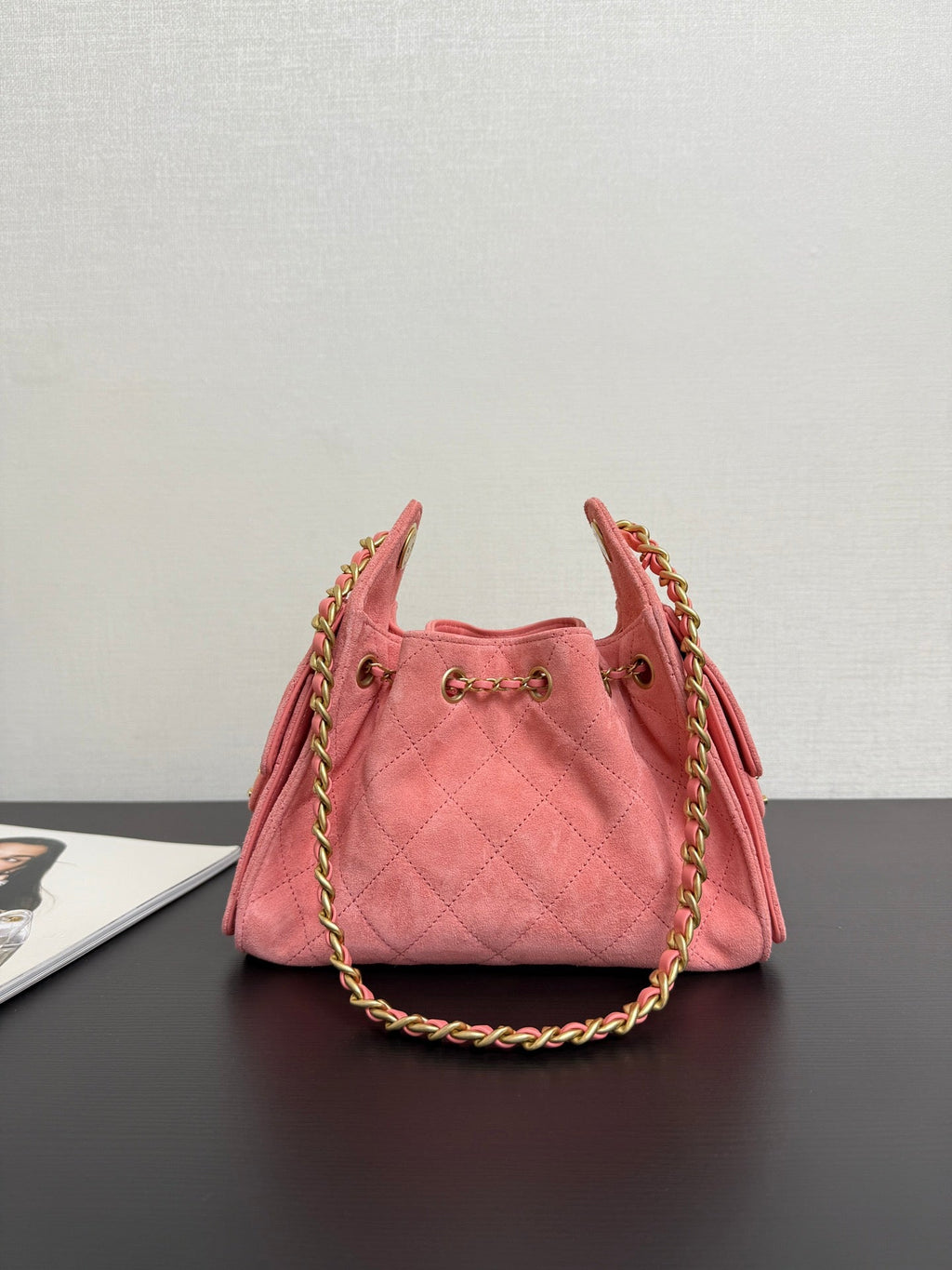 Chanel 2026 Hobo Bag 22cm Pink Suede