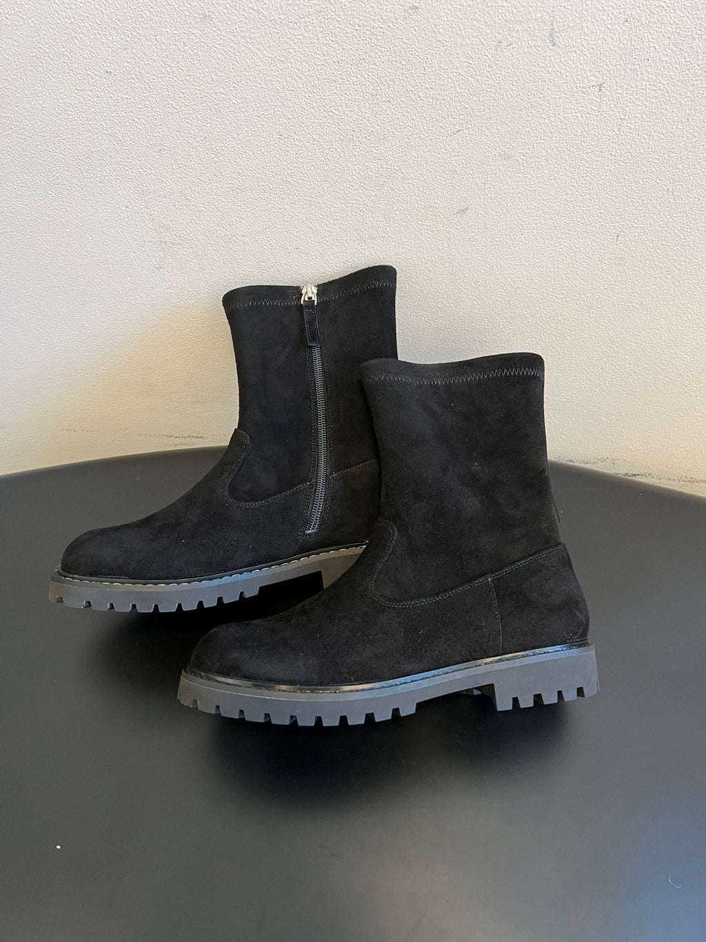 The Row 2025 Boot Black Suede 561644