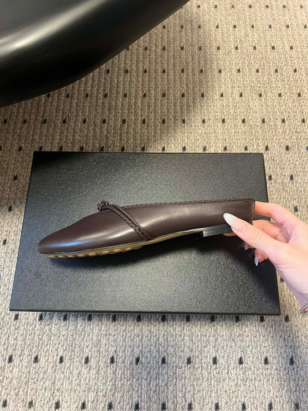 BV 26s Flats Mules Chocolate Calfskin
