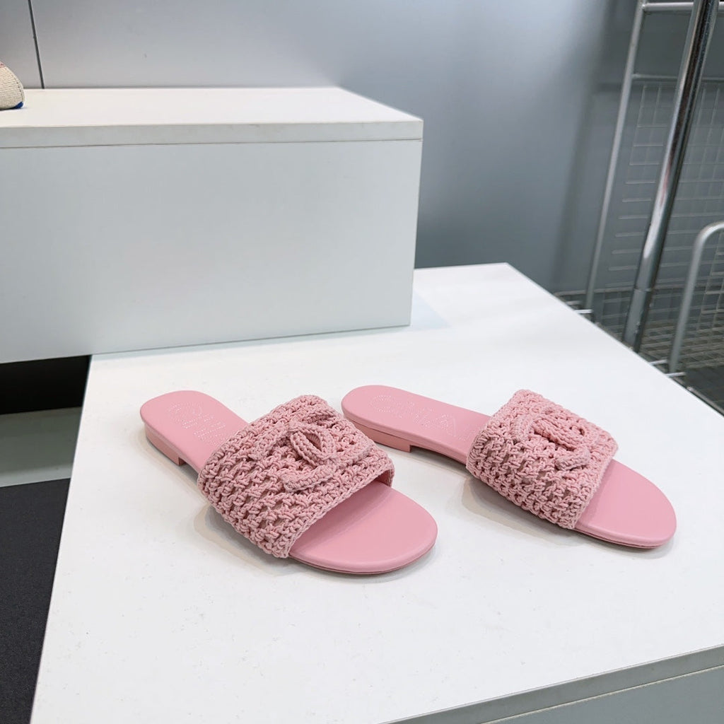 CC Flat Sandals Pink Knitted Sheepskin 628642