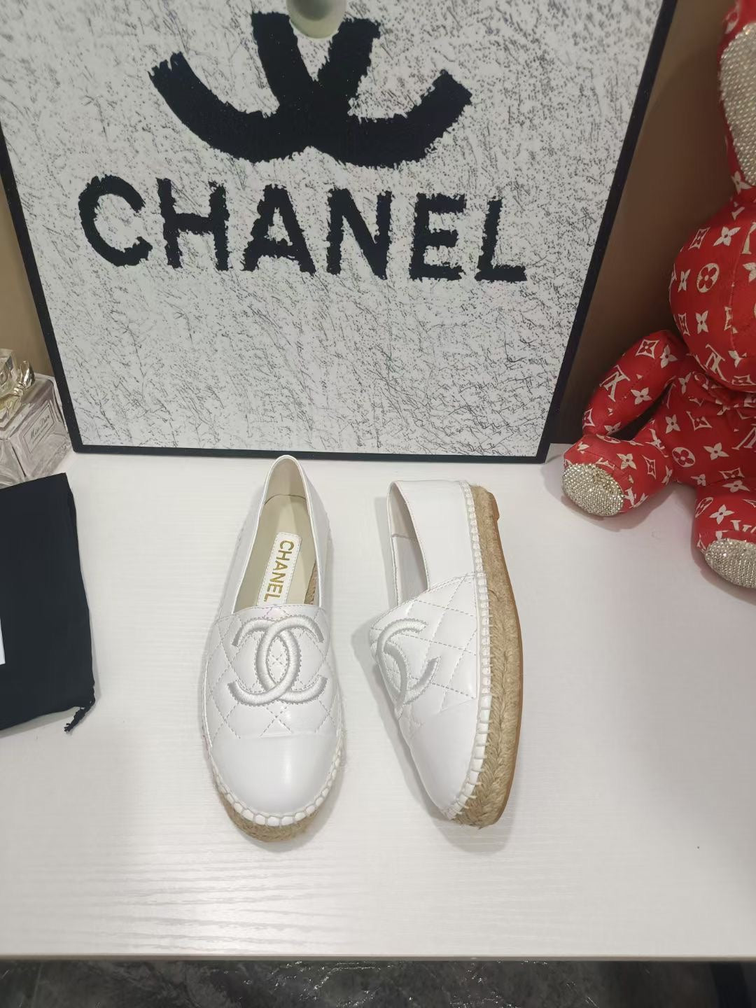 Chanel 26s Espadrille Loafers In White Calfskin With Rope Sole
