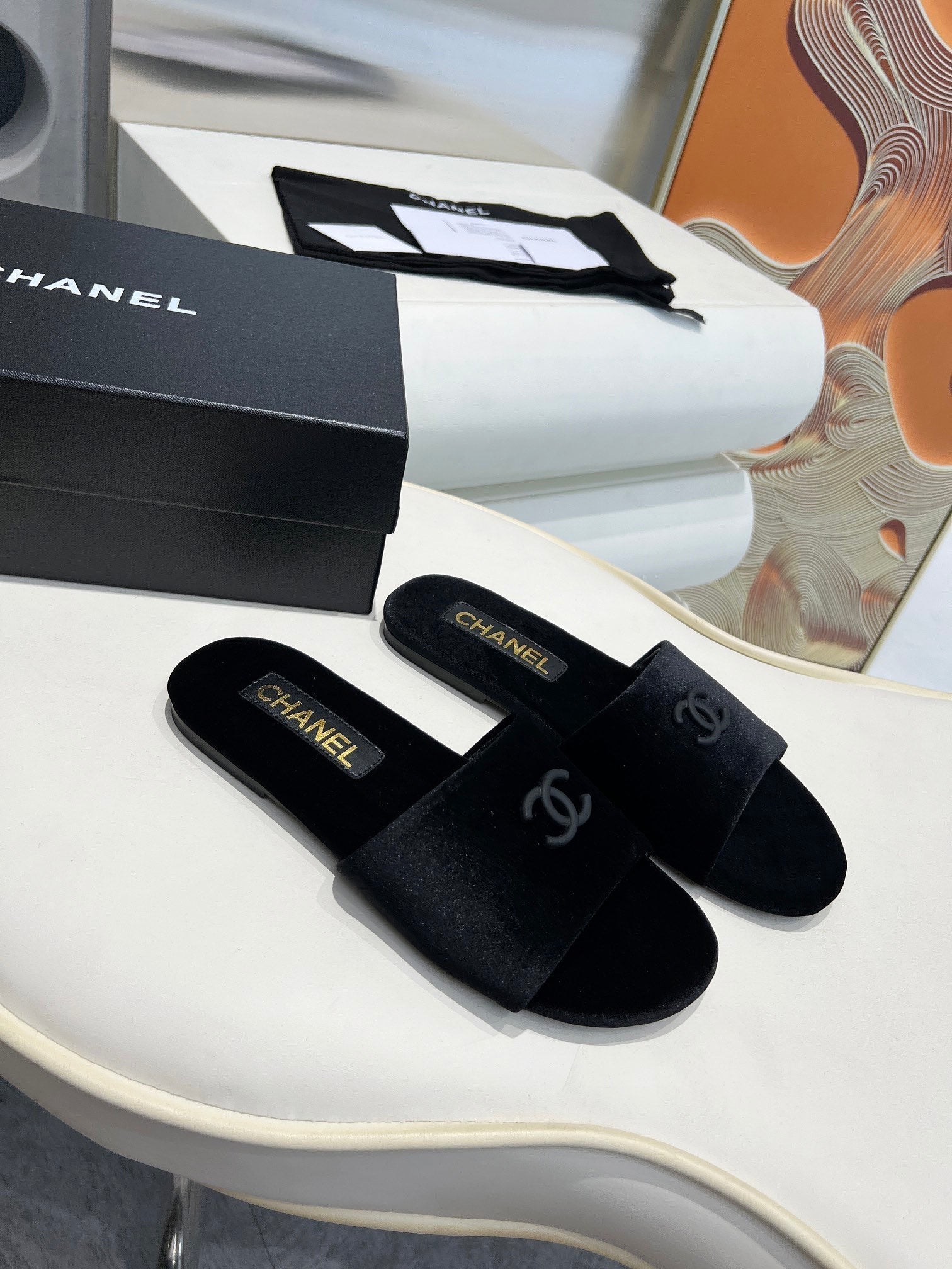 CC 26s Slide Black Velvet 684904