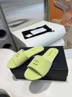CC 26s Slide Light Green Velvet 684906