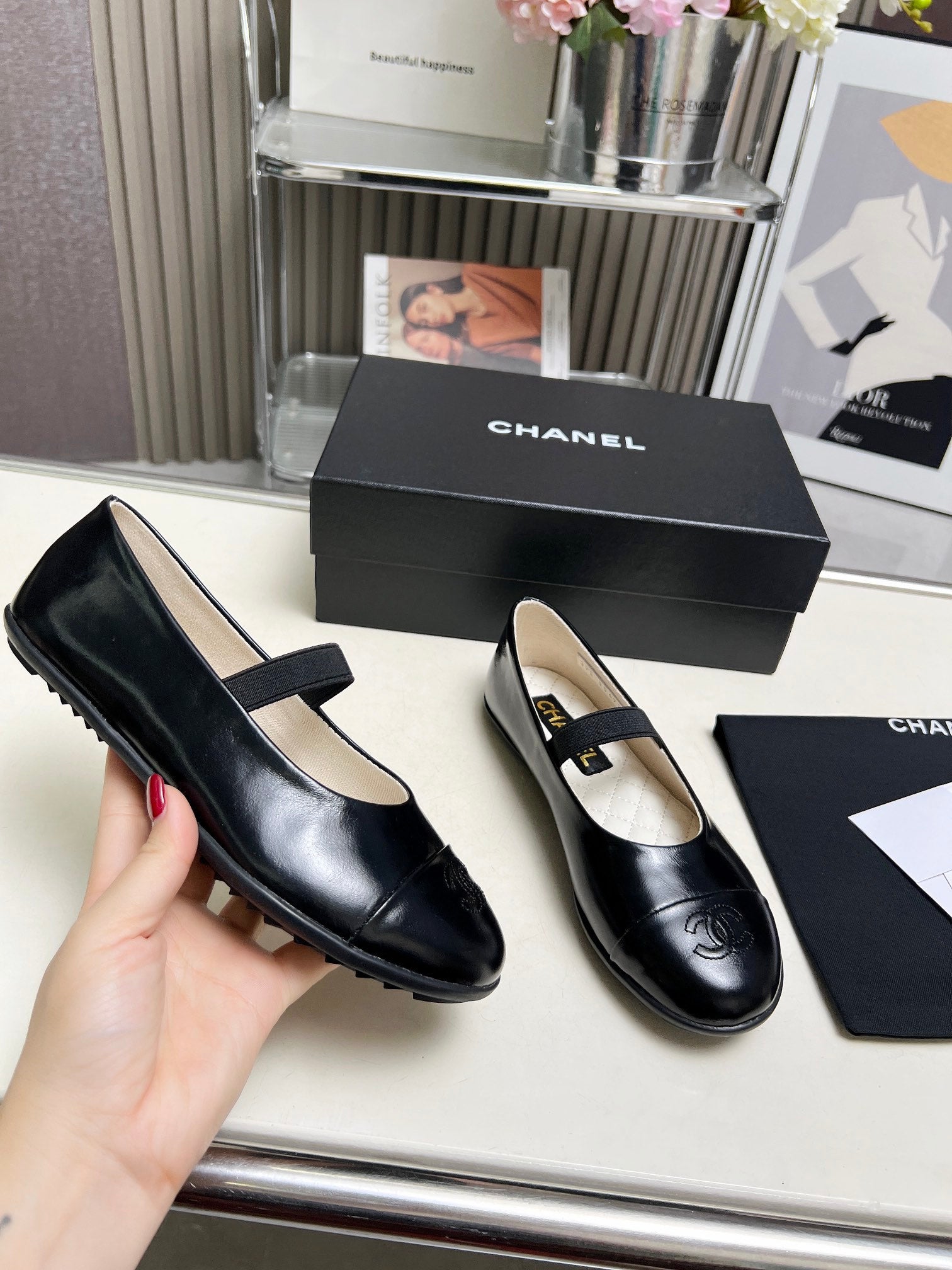 CC 26s Ballet Flat Black Glossy Sheepskin 684824