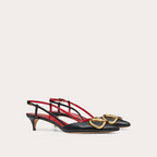 VLOGO SIGNATURE BLACK CALFSKIN SLINGBACK PUMP